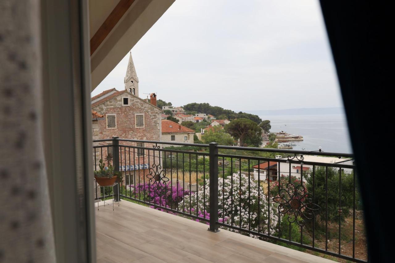 Holiday House Nono Sumartin Exterior photo